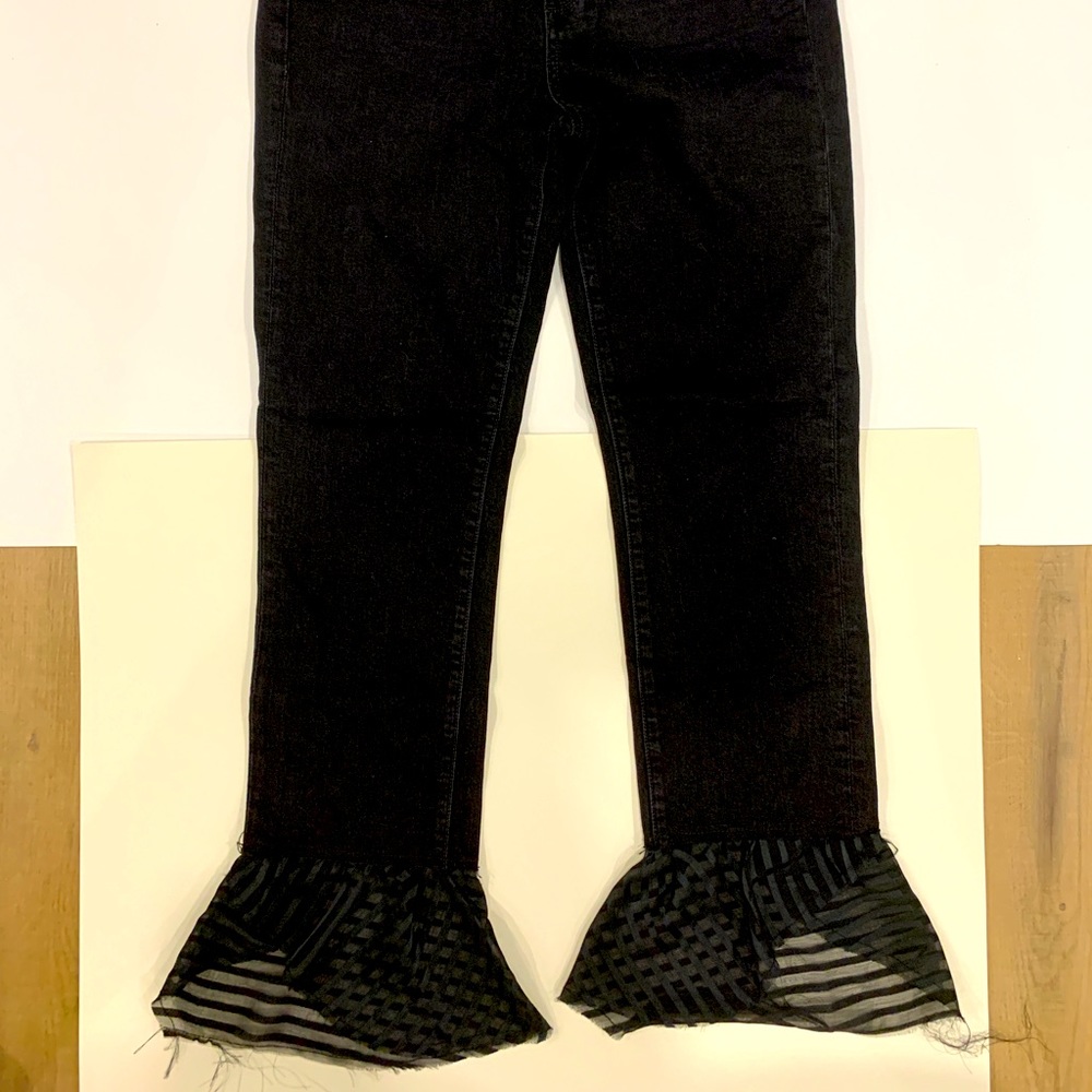 PAIGE Denim Jacqueline Straight Crop with embellished hem